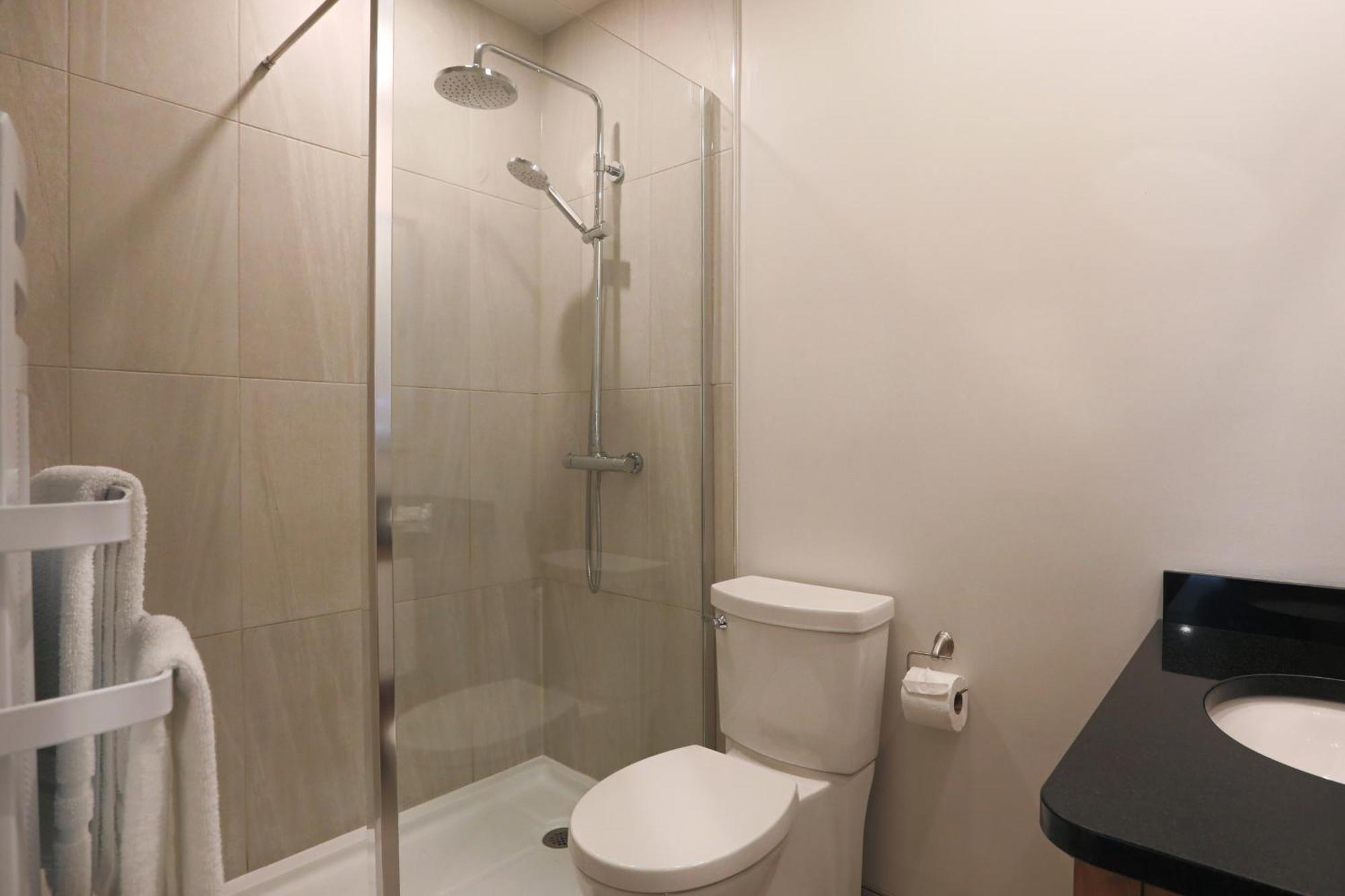 Hôtel&cie Sainte Anne-des-Chênes Habitación foto